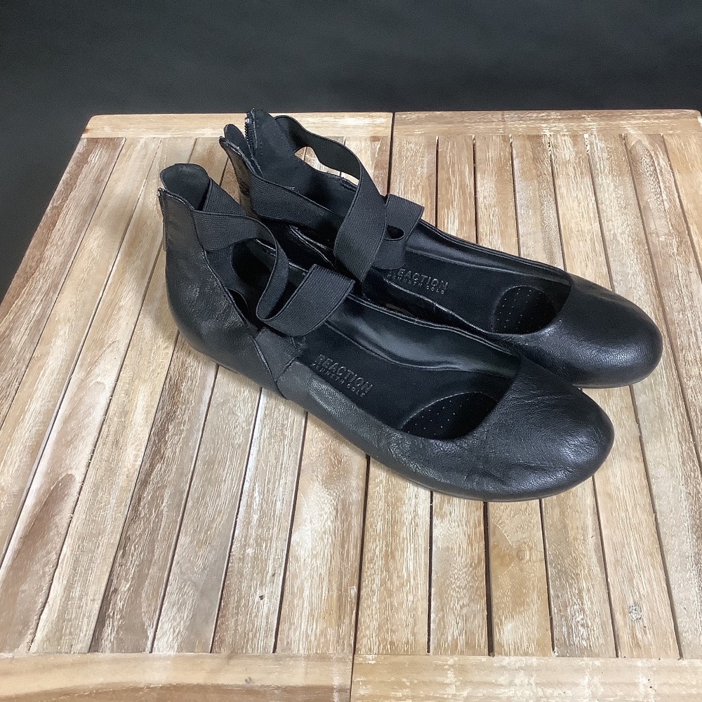 Ballet flats